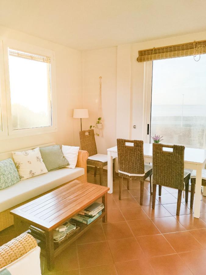 Magical House In Front Of A Sunrise Beach 엘메다노 외부 사진